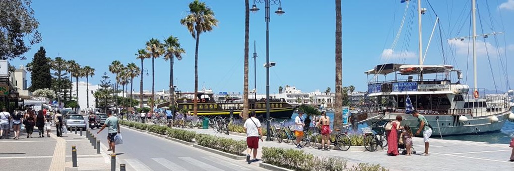 Promenade am Hafen von Kos Stadt